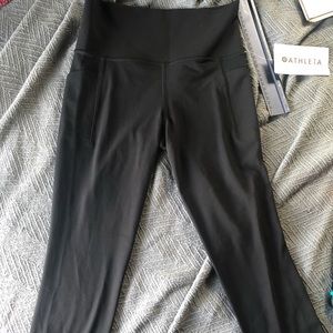 Athleta Salutation Stash Pocket in Powervita S